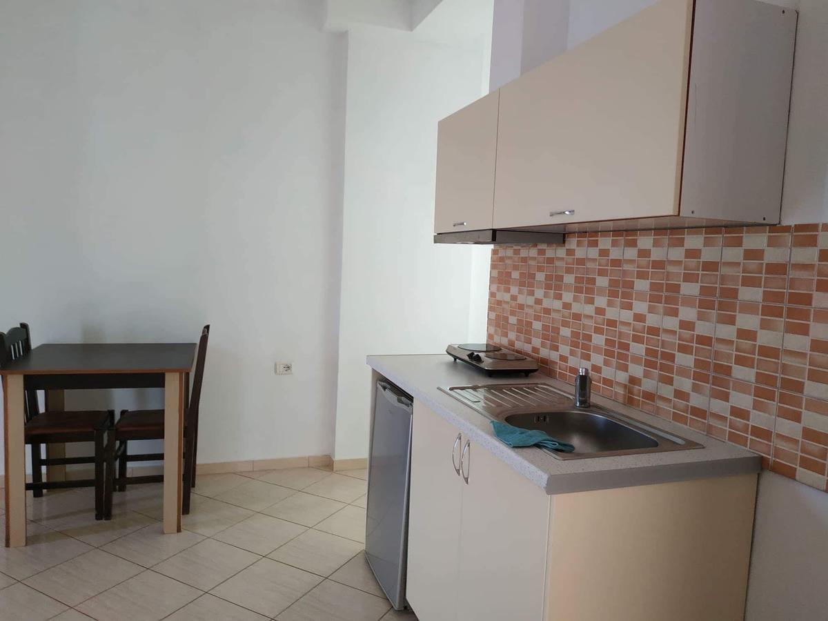 Vila Veliaj Leilighet Ksamil